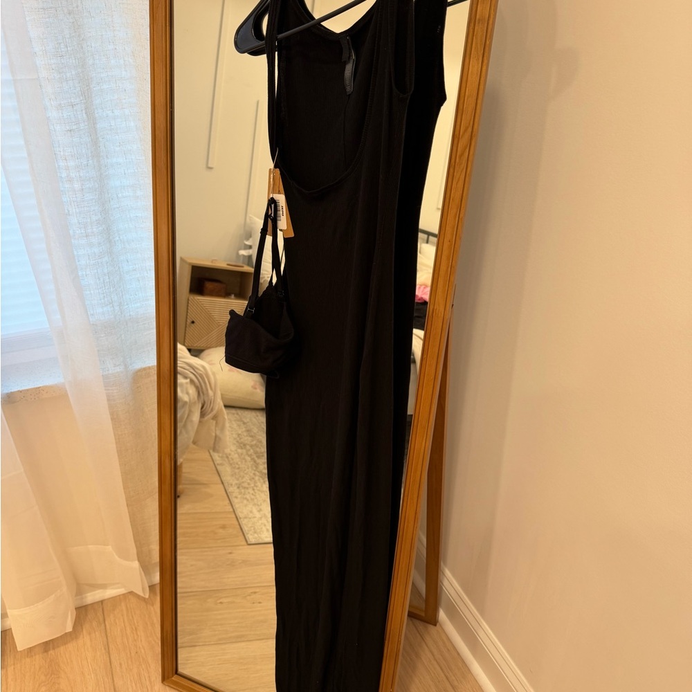 Skims Dress w/ bra